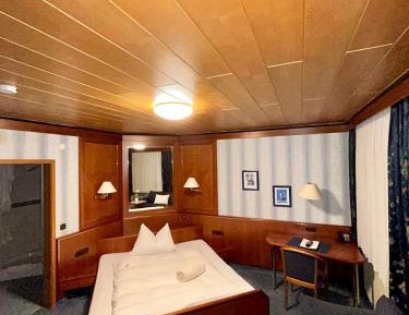 Deluxe Single Room