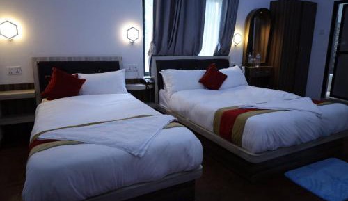 Deluxe Double or Twin Room with Garden View
