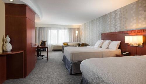 Queen Room with Two Queen Beds and Sofa Bed