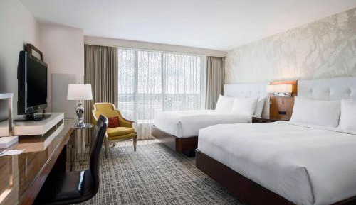 Traditional Queen Room with Two Queen Beds