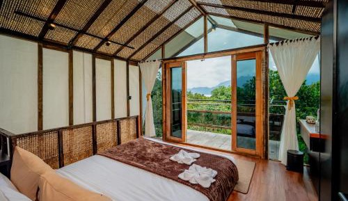 Double Room with Mountain View