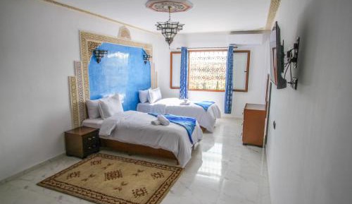Triple Room with City View