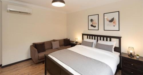 Two-Bedroom Deluxe Apartment