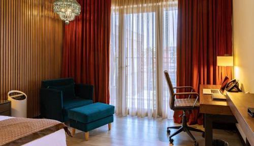 Deluxe Double Room with Balcony