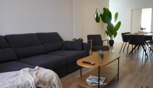 Three-Bedroom Deluxe Apartment