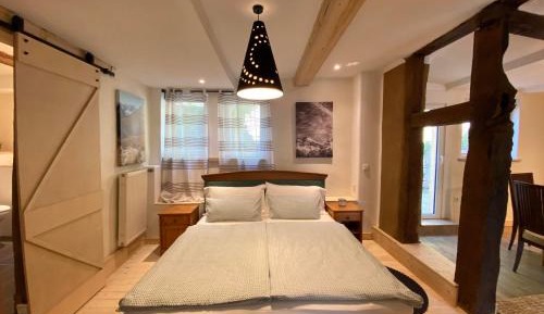 Two-Bedroom Apartment with Bathroom