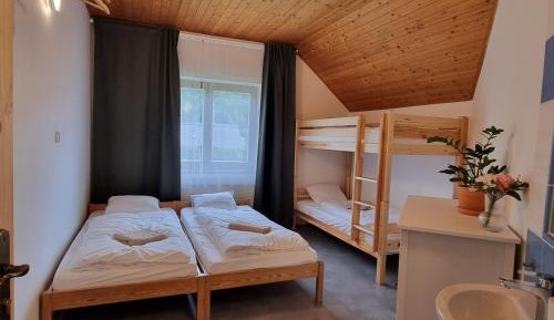 Quadruple Room with Shared Bathroom