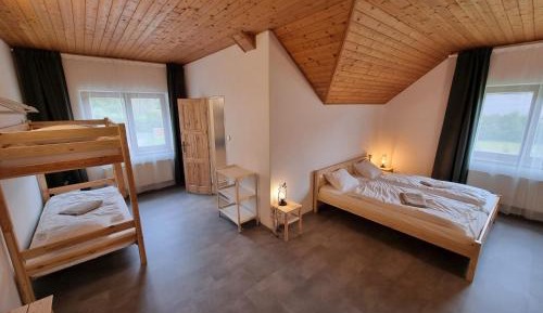 Quadruple Room with Private Bathroom