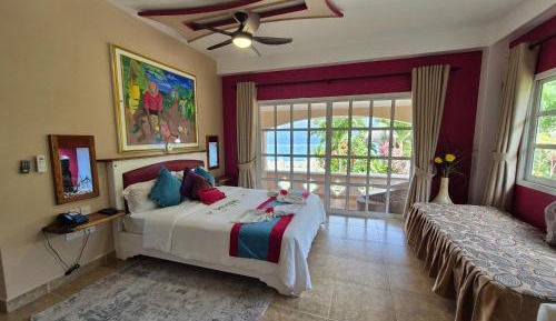 One-Bedroom Apartment with Sea View