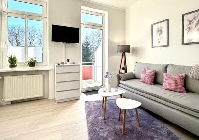 One-Bedroom Apartment with Balcony