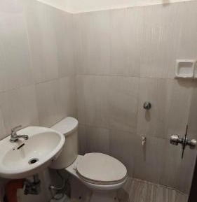 Quadruple Room with Private Bathroom
