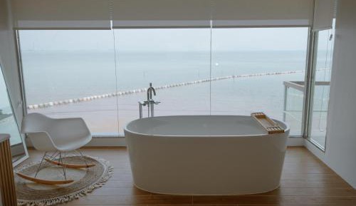 King Suite with Ocean View