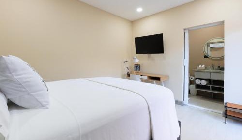 Double Room with Private Bathroom
