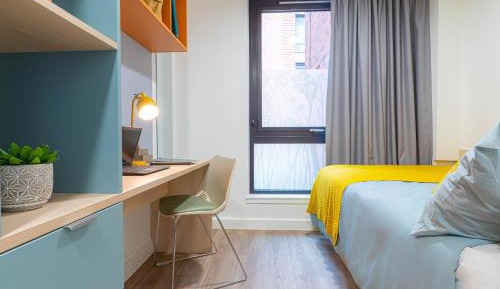 Single Room with Private Bathroom