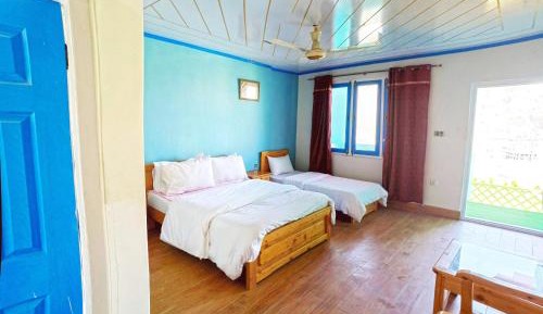 Deluxe Double Room (2 Adults + 1 Child)