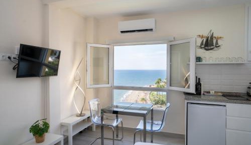 Studio with Sea View