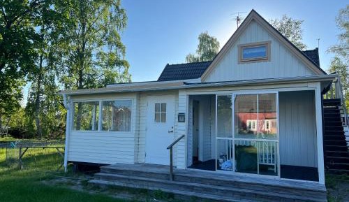 Villa with Garden View