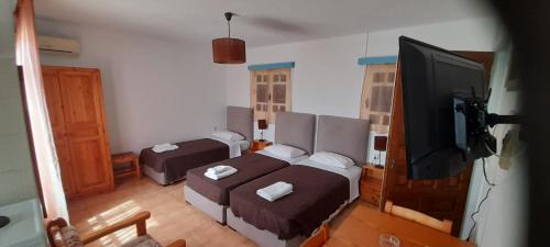 Triple Room with Terrace