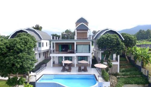 Double Room with Pool View