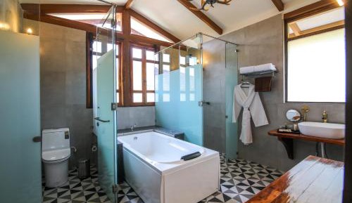 Akash(Panoramic Suite) 