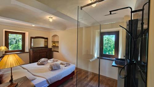 King Room with Pool View