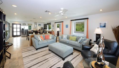 One Bedroom Condo SeaStar