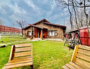 Three-Bedroom Holiday Home 