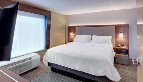 Executive Suite - Non-Smoking