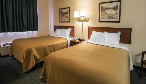 Queen Room with Two Queen Beds - Non-Smoking
