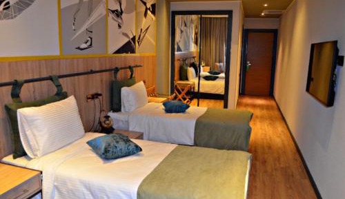 Standard Twin Room