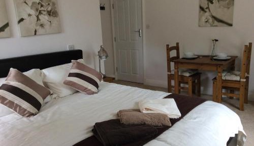 Deluxe Double Room with Bath