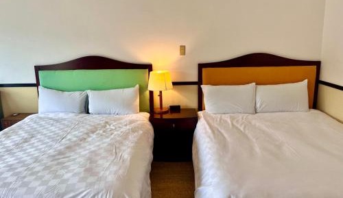 Queen Suite with Sea View