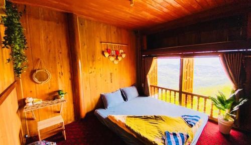 Double Room with Mountain View