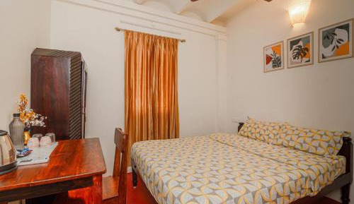 Double Room with Private Bathroom