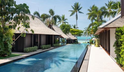 6-Bedroom Beachfront Villa