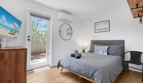 Economy Double Room with Shared Kitchen