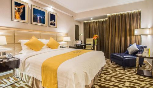 Deluxe Double or Twin Room