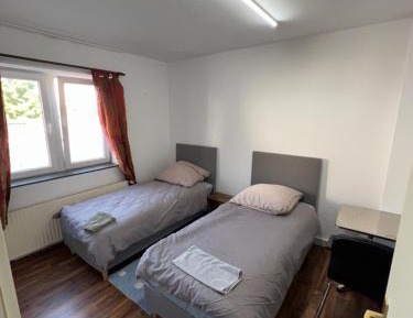 Twin Room with Bathroom