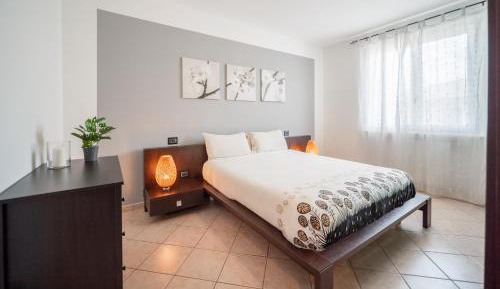 Three-Bedroom Standard Apartment