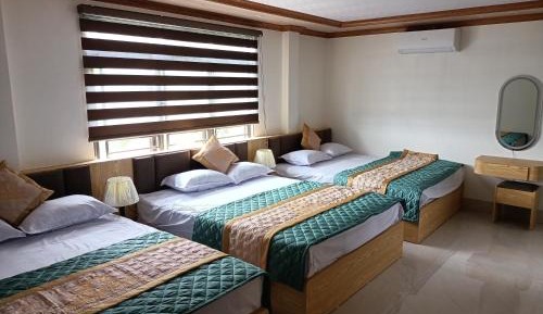 Deluxe Quadruple Room