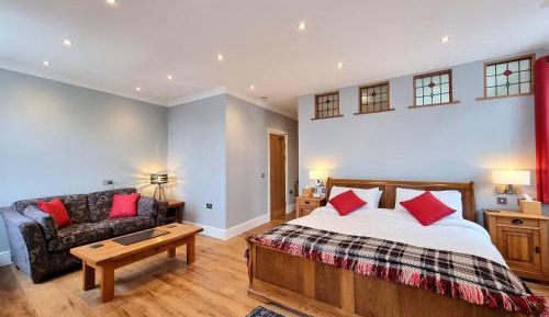 Deluxe Suite with Sea View