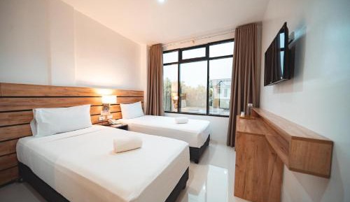Standard Twin Room