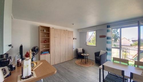 Studio with Balcony