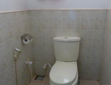 Budget Double Room with Shared Bathroom and Toilet