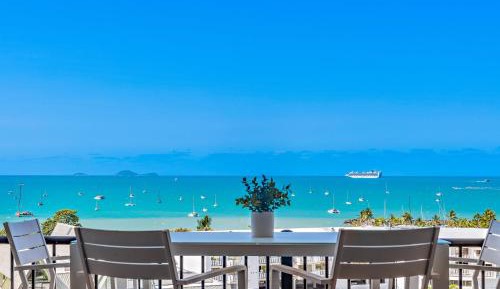 Studio with Sea View