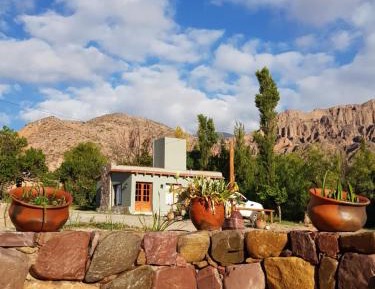 Apartment with Mountain View