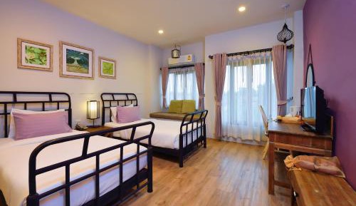 Standard Twin Room