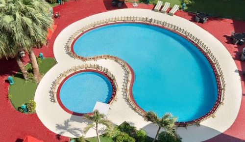 Deluxe King Room with Pool View