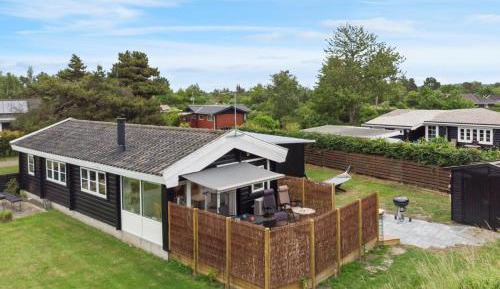 Two-Bedroom Holiday Home