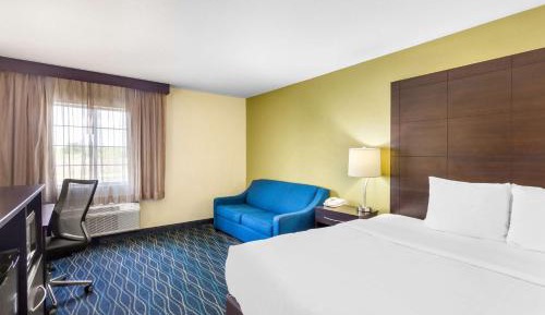 King Room with Sofa Bed - Non-Smoking